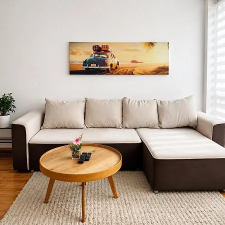 2-bedroom With Panoramic View Near The Airport *
